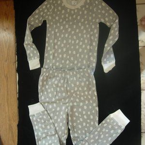 Pottery Barn Kids Girls Sz 6 2 Pc Knit Pajamas, Black and white, new in pkg